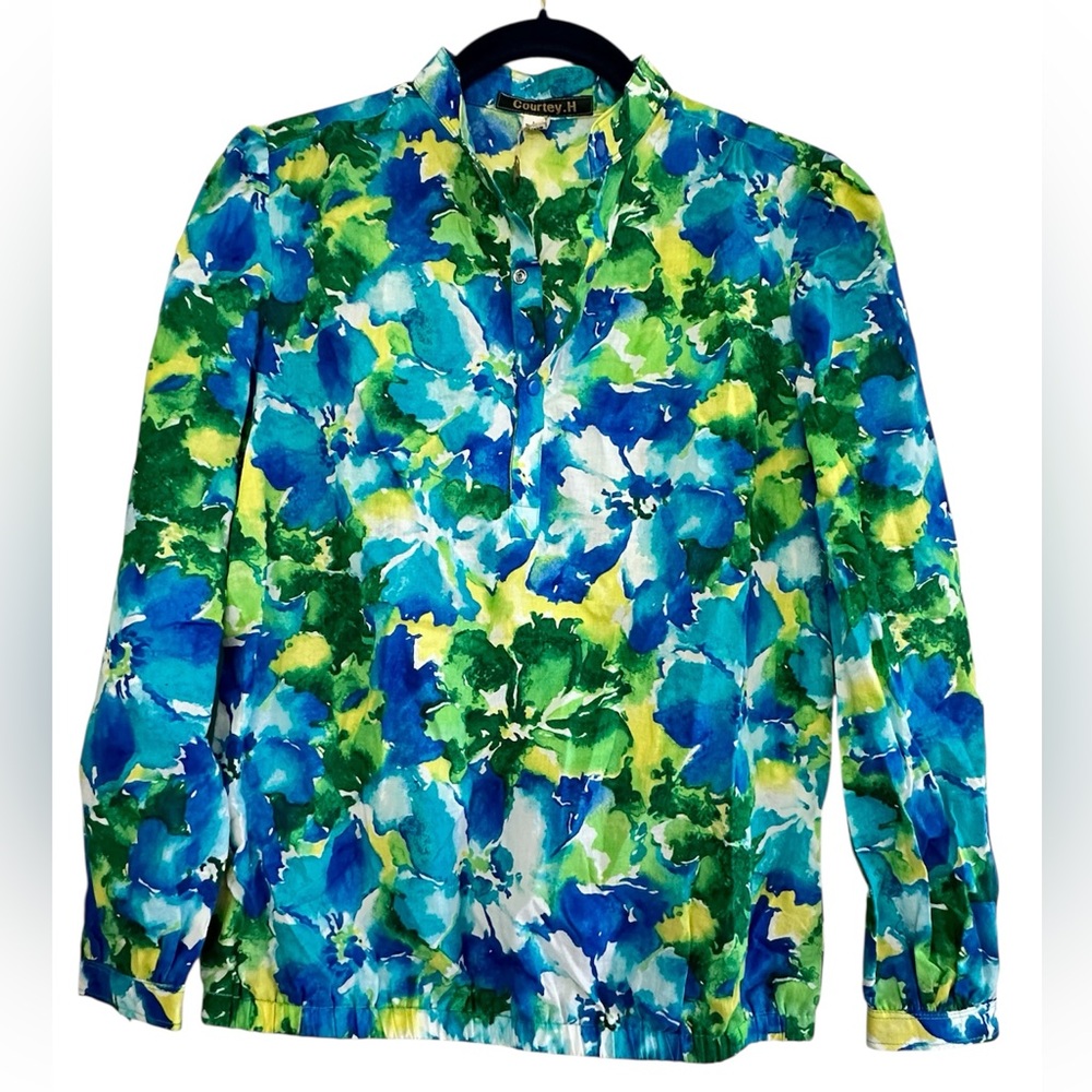 Courtore Watercolor Floral Quarter Snap Blouse in Blue, Green, and Yellow